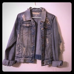 Jean distressed jacket